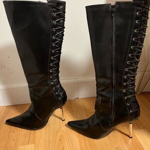 Elegant Black Knee-High Boots
